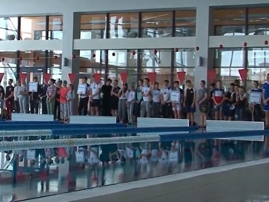 В Донецке провели чемпионат и первенство ДНР по плаванию
