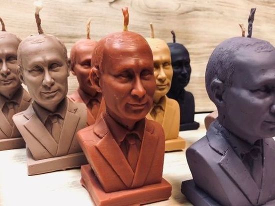 Мыло и свечи в виде бюста Путина пять часов лепила жительница Новосибирска