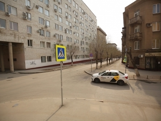В Волгоградской области таксисты развозят медиков