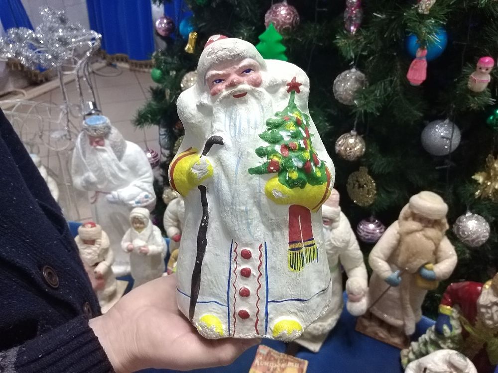 200 Дедов Морозов: туляк показал свою коллекцию советских игрушек