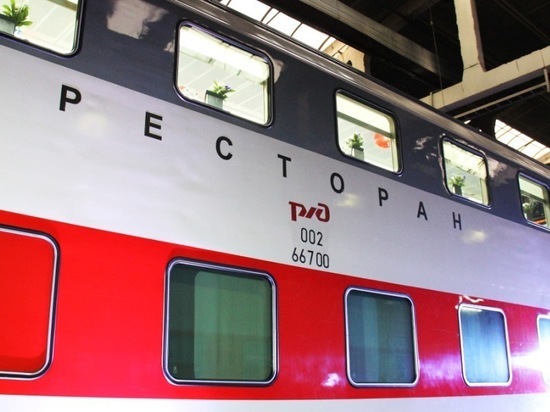 Дневной двухэтажный поезд пустили в Новый год между Москвой и Петербургом