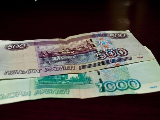 Бывший сотрудник страховой компании в Смоленске подозревается в присвоении денег