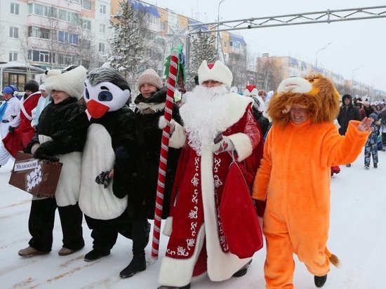Парад Дедов Морозов в Муравленко перенесли на рабочий день