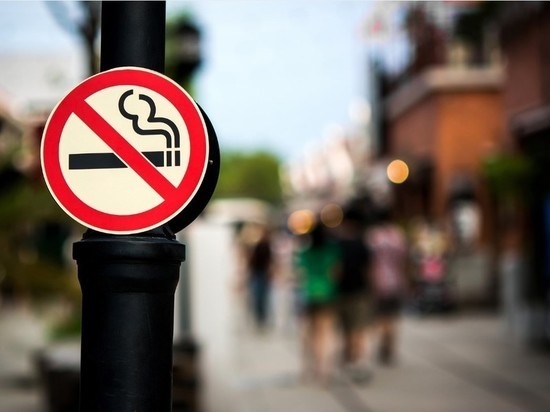 Петербургских курильщиков предупредили о новых запретах с января 2021 года