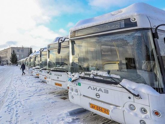 В Ростове пригородные автобусы изменят схему движения после закрытия моста на Малиновского