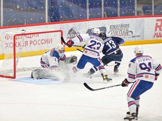 Хоккеисты «Динамо-Алтай» проиграли заключительный матч против «Чебоксар»