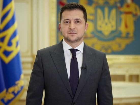 Украинский лидер перестал созваниваться с российским президентом