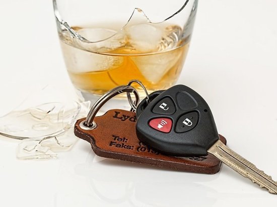 По вине пьяных водителей в Карелии произошло почти 80 ДТП