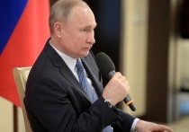Президент России Владимир Путин сам сообщит, когда привьется вакциной от коронавируса