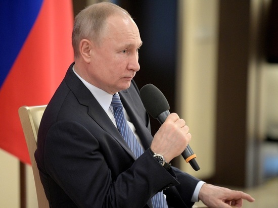 В Кремле раскрыли ситуацию с вакцинацией Путина