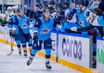 После вчерашнего проигрыша хоккейного клуба «Сибирь» команде из Уфы «Салават Юлаев» сегодняшняя битва молодежных команд клубов стала своеобразным реваншем. 