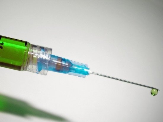 Москвичи старше 60 лет смогут сделать прививку от коронавируса