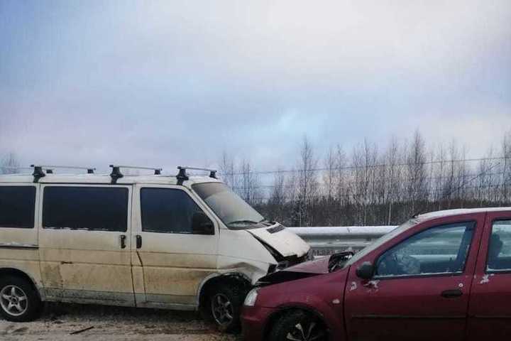 Саша валдаев что случилось. Анонимное Бологое происшествия. Авария на 213 км в Тверской области. ДТП Тверь Московский район.