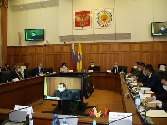 Калмыцкие парламентарии приняли обращение к хакасским коллегам