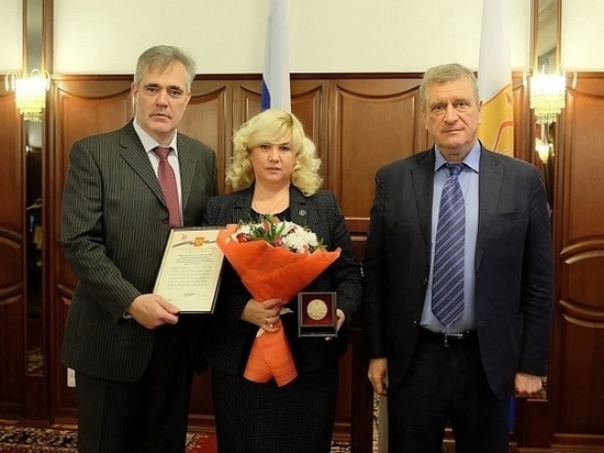 В Кирове библиотека Герцена получила медаль и письмо от Путина