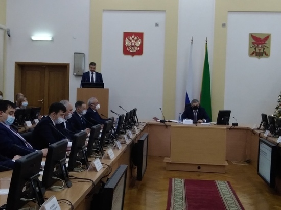 Депутаты приняли проект бюджета Забайкалья-2021 во втором чтении