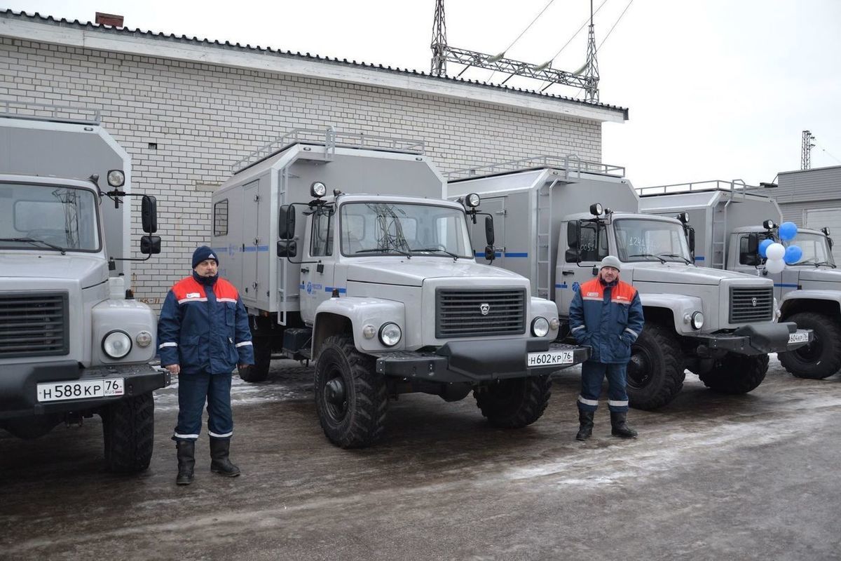 В Ярэнерго вручили новые служебные автомобили - МК Ярославль