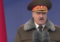 Президент Белоруссии Александр Лукашенко поблагодарил бойцов ОМОНа за то, что те не дрогнули в период массовых протестов после выборов в августе