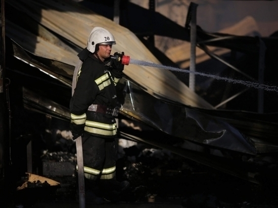 31 декабря на пожаре в волгоградской многоэтажке пострадал человек