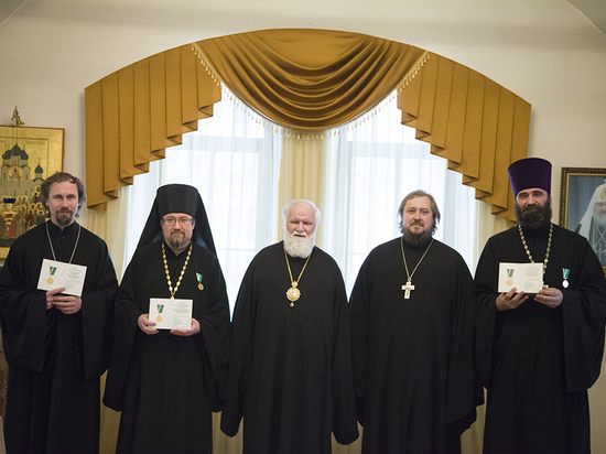 В Ярославле наградили священников, работавших в «красной зоне»