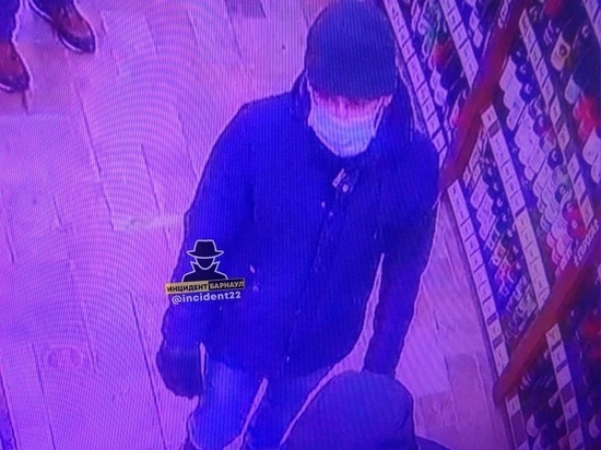 В Барнауле разыскивают группу лиц за крупную кражу алкоголя