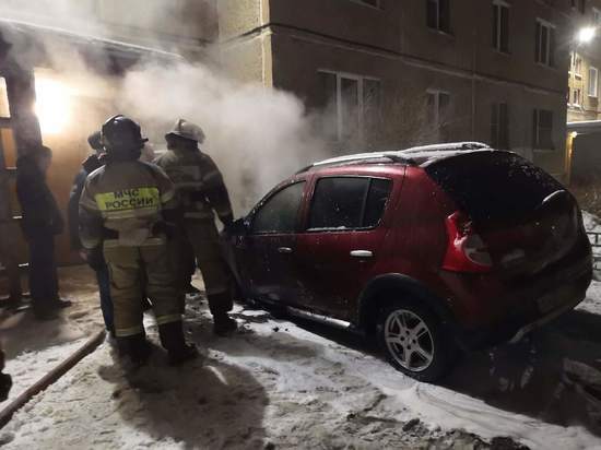 Еще один автомобиль cгорел  ночью в Костроме