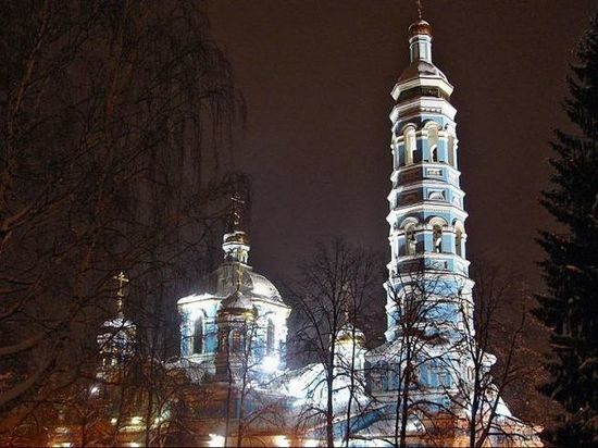 Радий Хабиров поздравил верующих с Рождеством Христовым