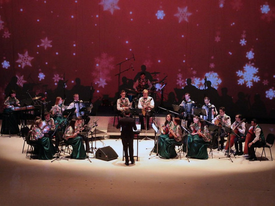В Донецком театре оперы и балета прошел рождественский концерт