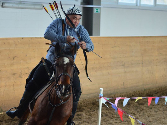В Калмыкии пройдут первые соревнования по конно-верховой стрельбе