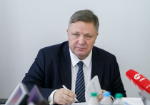 Первый заместитель губернатора Ханты-Мансийского автономного округа Геннадий Бухтин скончался от последствий коронавируса