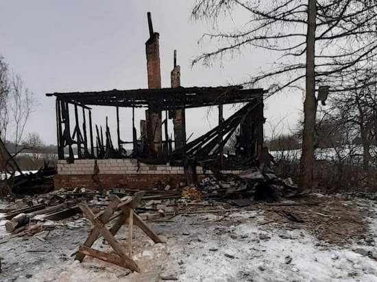 Число погибших в пожаре в великолукской деревне увеличилось до пяти