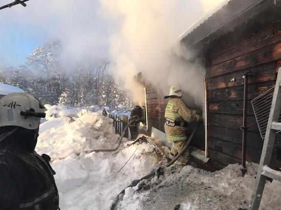 На Сахалине за сутки произошло три серьезных пожара