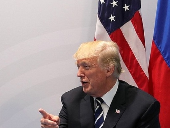 Пелоси назвала Трампа опасным человеком