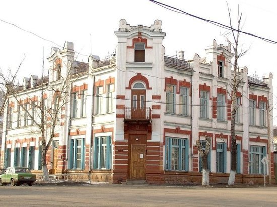 Три года жители Сретенска не дают построить храм в центре города