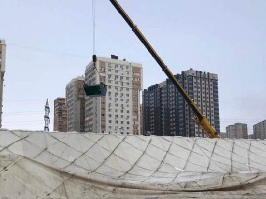 Упавшая крыша спорткомплекса «Екатеринодар» очищена от снега
