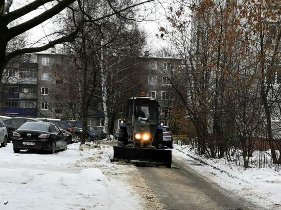 В Тамбове продолжается уборка снега