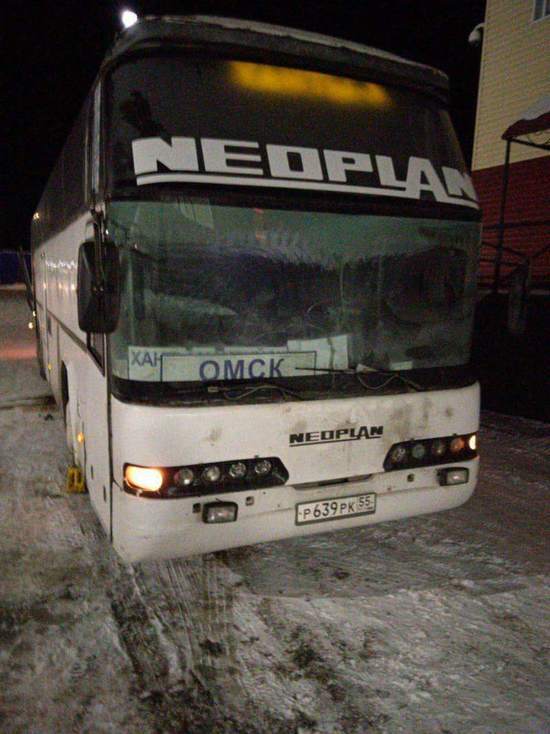 Пассажирам автобуса «Омск-Нефтеюганск» ничего не угрожает