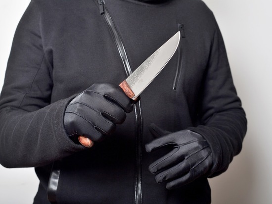 В Калуге на женщину напал мужчина с ножом