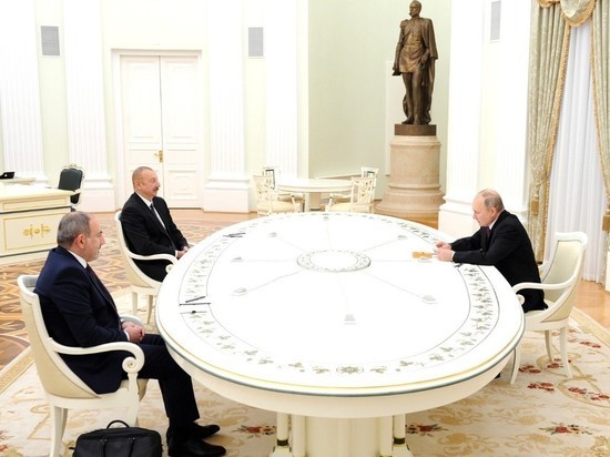 Перед встречей с Путиным Пашиняна и Алиева осмотрели российские врачи