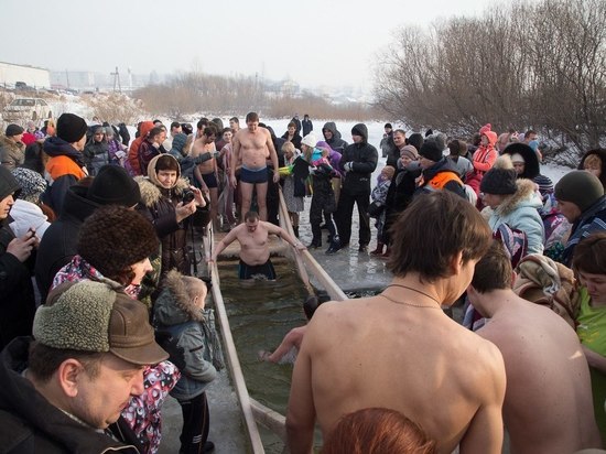 Из-за пандемии в Красноярске отменили крещенские купания