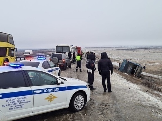 В ДТП под Ростовом погибли два пассажира автобуса «Москва-Донецк»