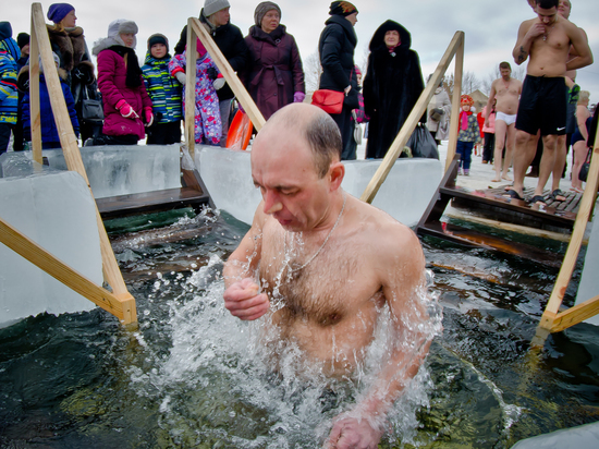 В Челябинской области обеспечат безопасность крещенских купаний