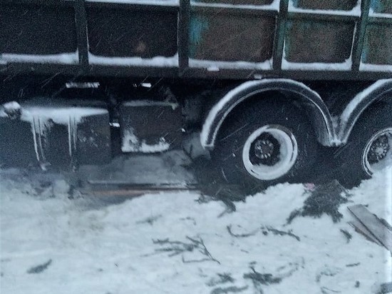 «Автоспецтранс» пожаловался на то, что к контейнерным площадкам не подъехать