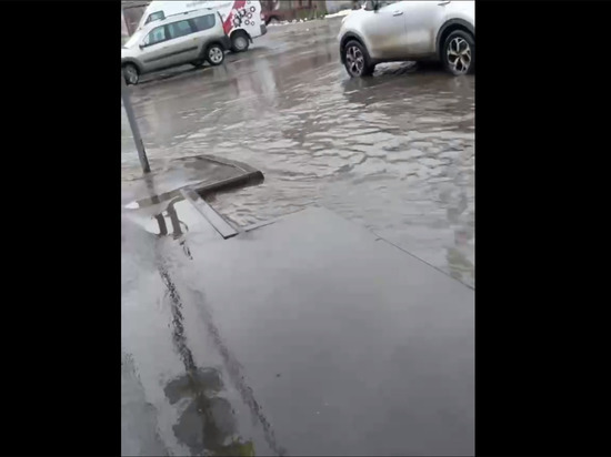 Краснодарцы рассказали о канализационном потопе на Гаврилова
