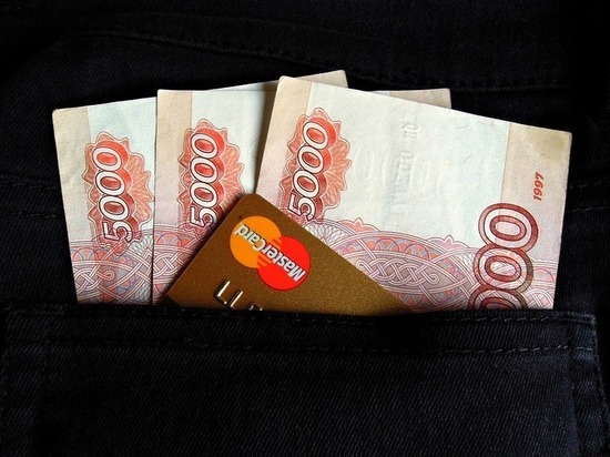 Татарстан лидирует по уровню средней зарплаты в ПФО