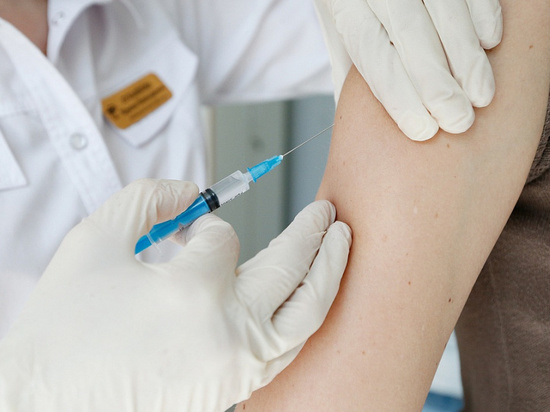Кубанцы смогут записаться на вакцинацию против коронавируса через портал госуслуг