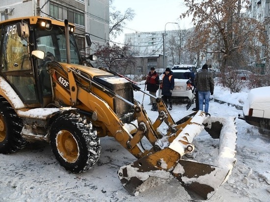 Более 1200 кубометров снега вывезли с волгоградских дорог за день