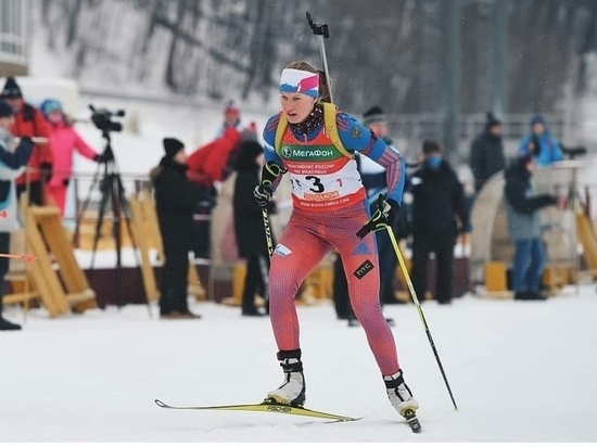 Карельская биатлонистка вошла в десятку сильнейших спортсменов России