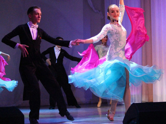 В Кольском районе с 1 марта 2021 года планируют открыть Центр по развитию бальных танцев
