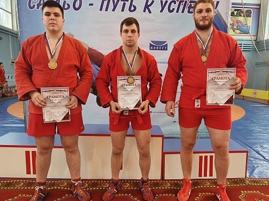 Три медали привезли ивановские самбисты из Рязани